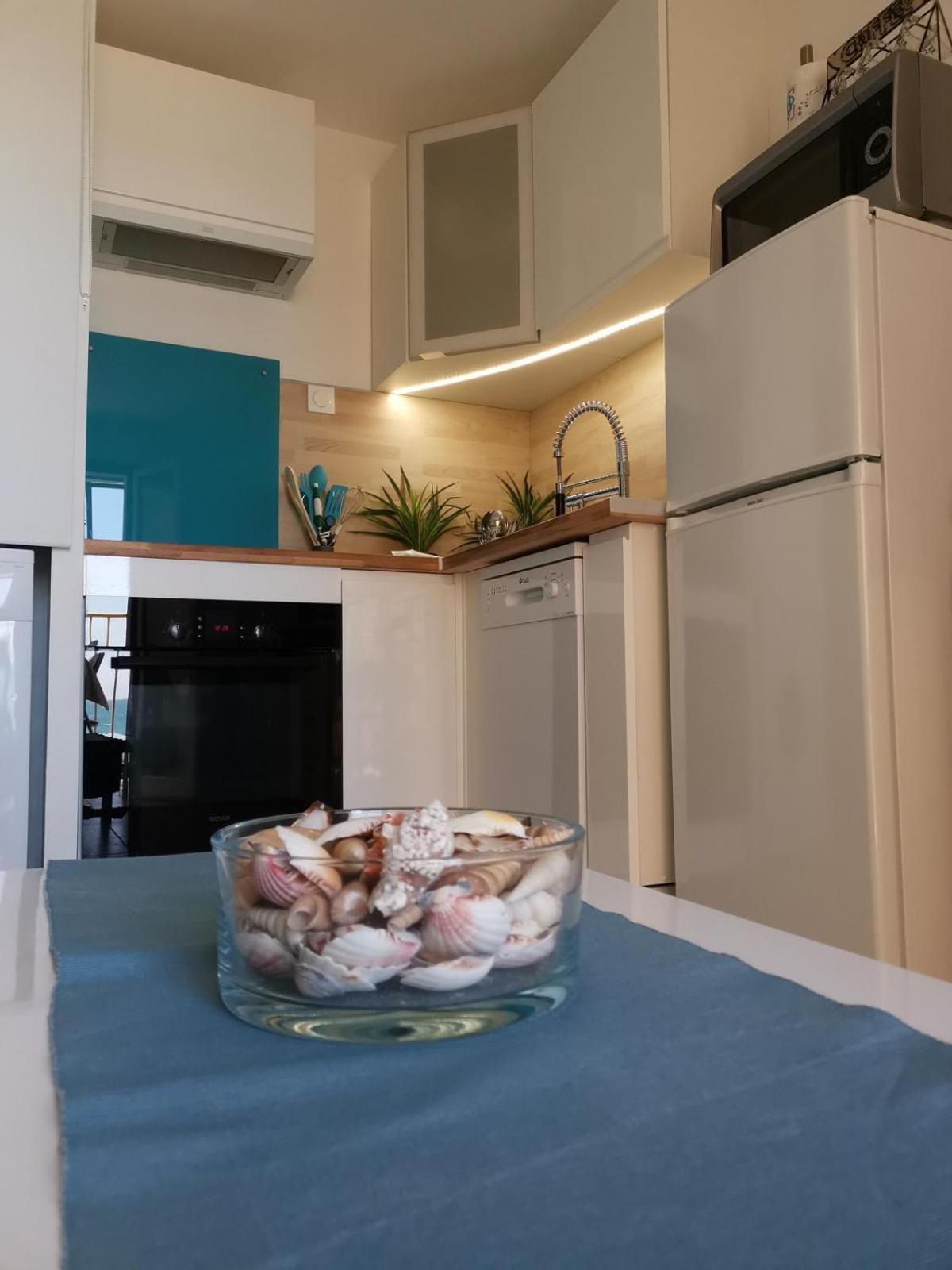 Appartement Vue Mer,Acces Direct Plage,Fibre,Clim,Parking Public Gratuit Le Barcarès Exteriör bild