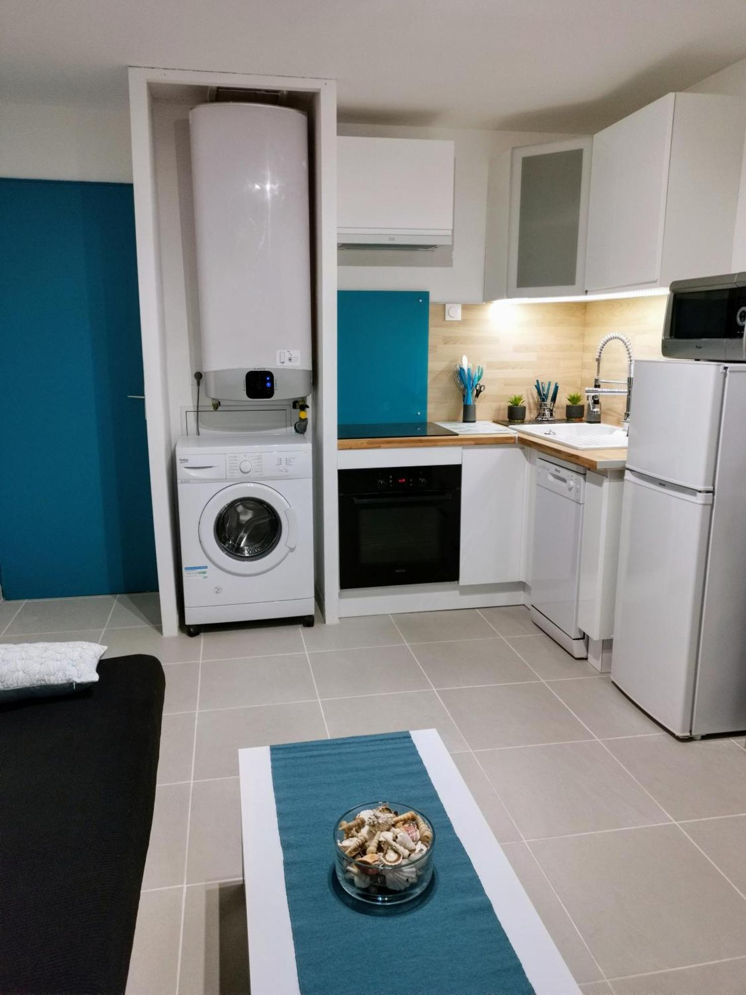 Appartement Vue Mer,Acces Direct Plage,Fibre,Clim,Parking Public Gratuit Le Barcarès Exteriör bild
